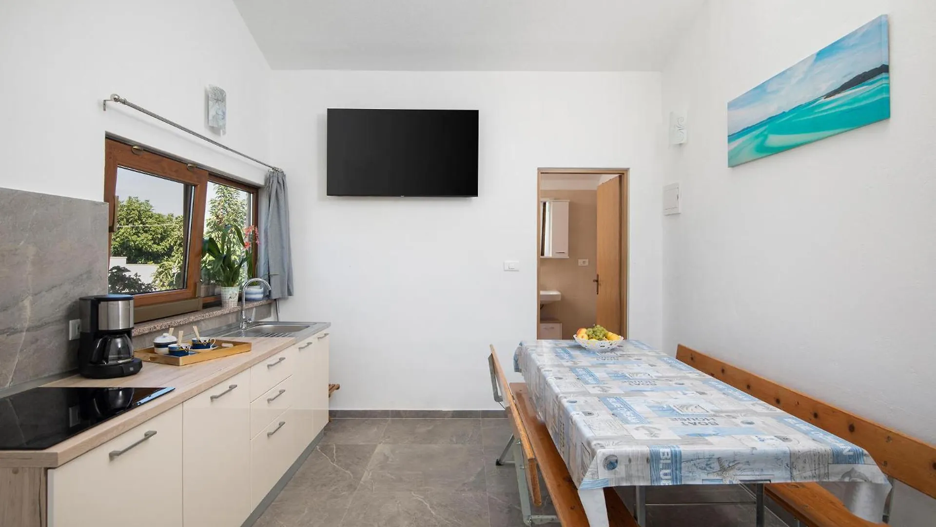 Cozy Home In Marcana With Kitchen Divšići 0*,